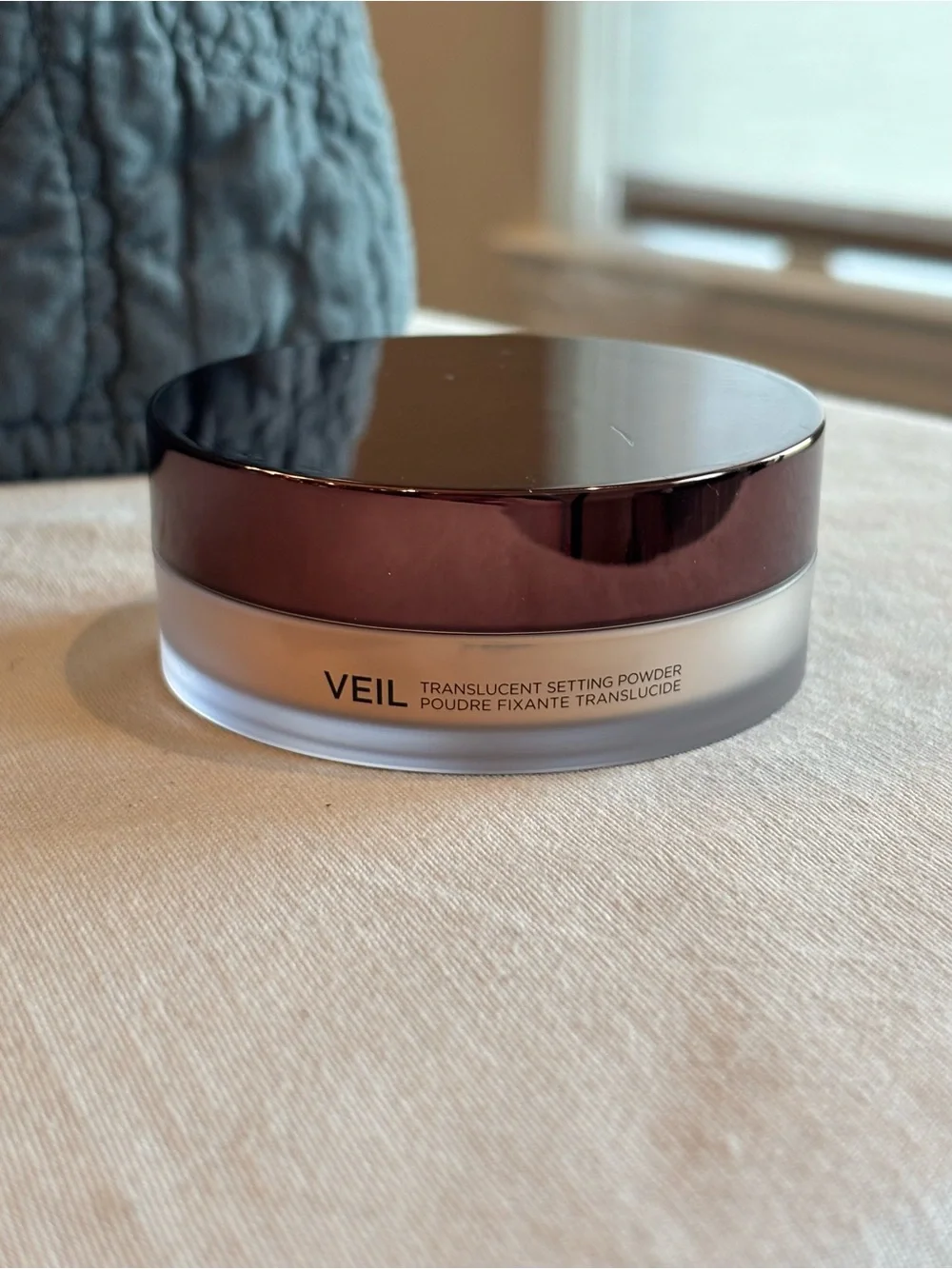 Hourglass Veil Translucent Setting Powder Talc Free New